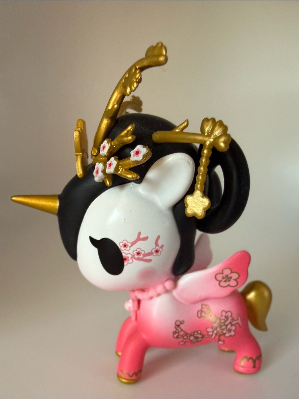 Tokidoki REGAL Cherry Blossom Series 2 Unicorno Vinyl NWB Open Blindbox - Picture 4 of 7